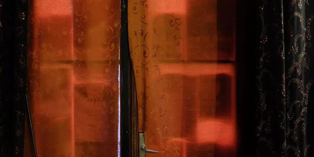 Chochol Etelka: Zártkörű rendezvény
